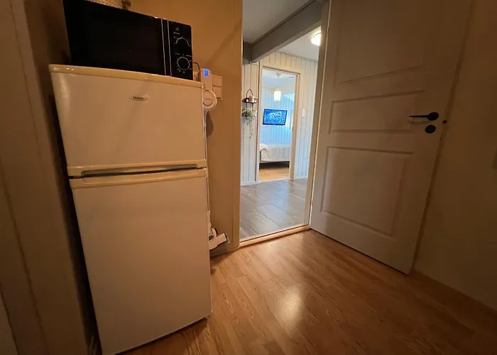 Bratsberg - With Kitchenette And Free Parking Lejlighed